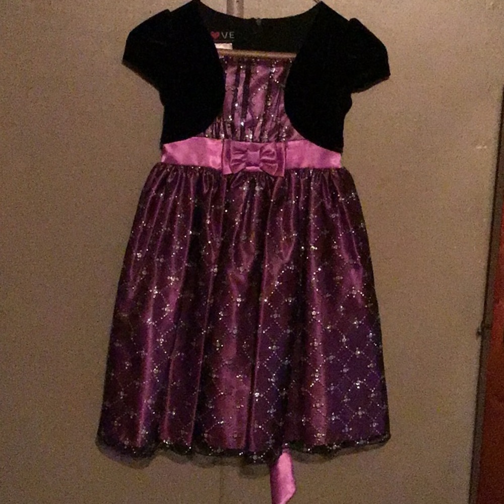 Girls dress